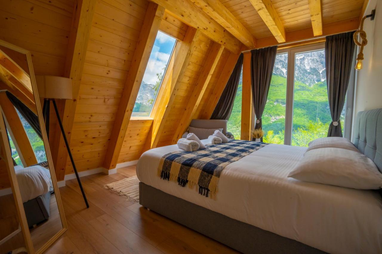 Vidis Chalet Boutique Hotel 泰斯 外观 照片