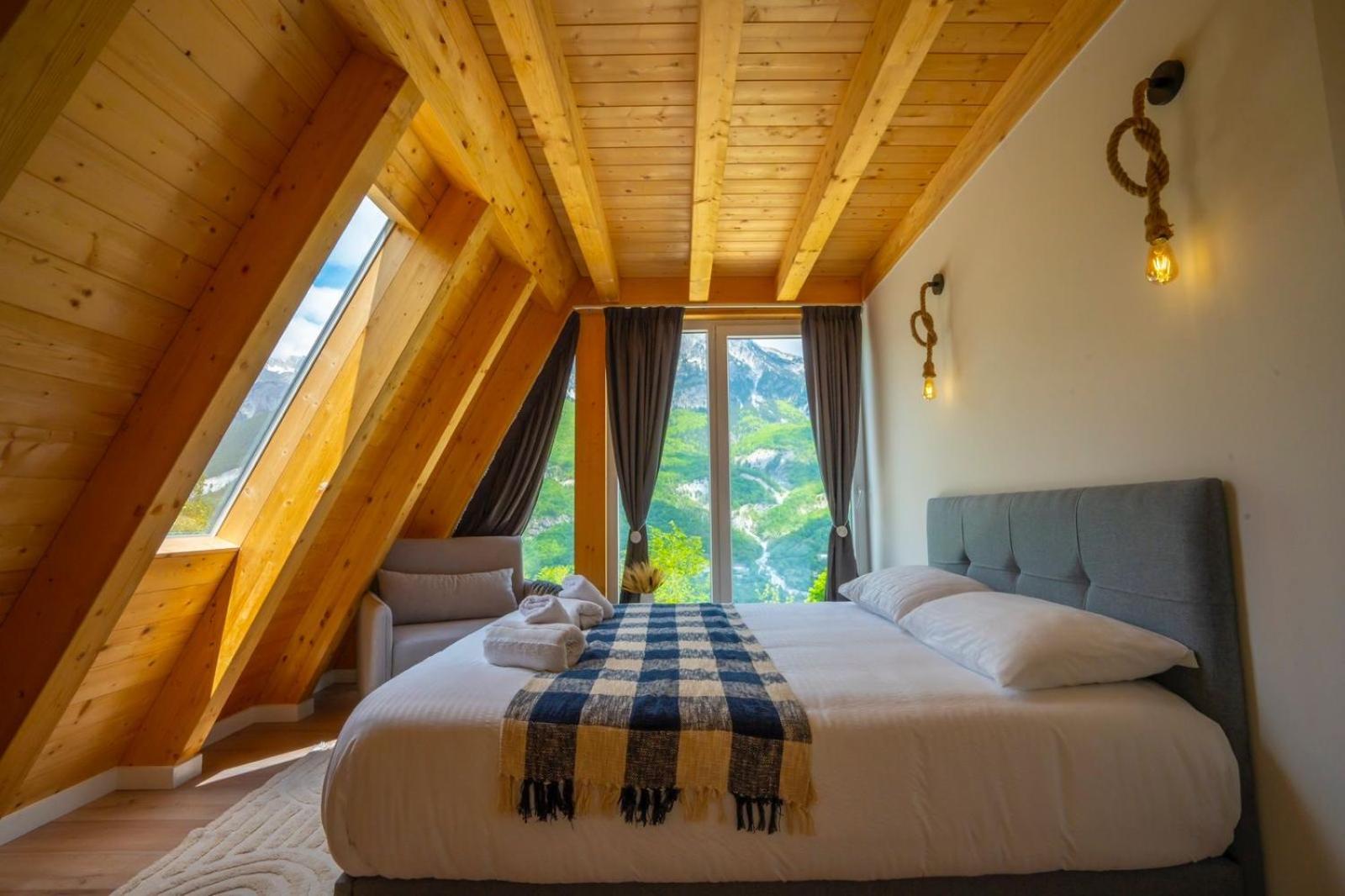 Vidis Chalet Boutique Hotel 泰斯 外观 照片
