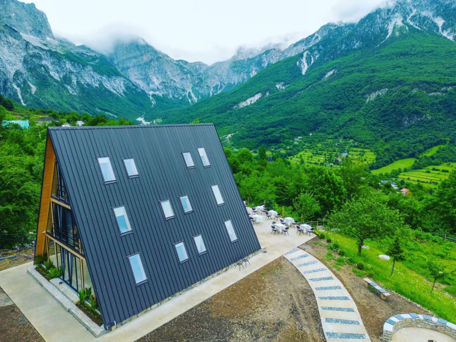 Vidis Chalet Boutique Hotel 泰斯 外观 照片