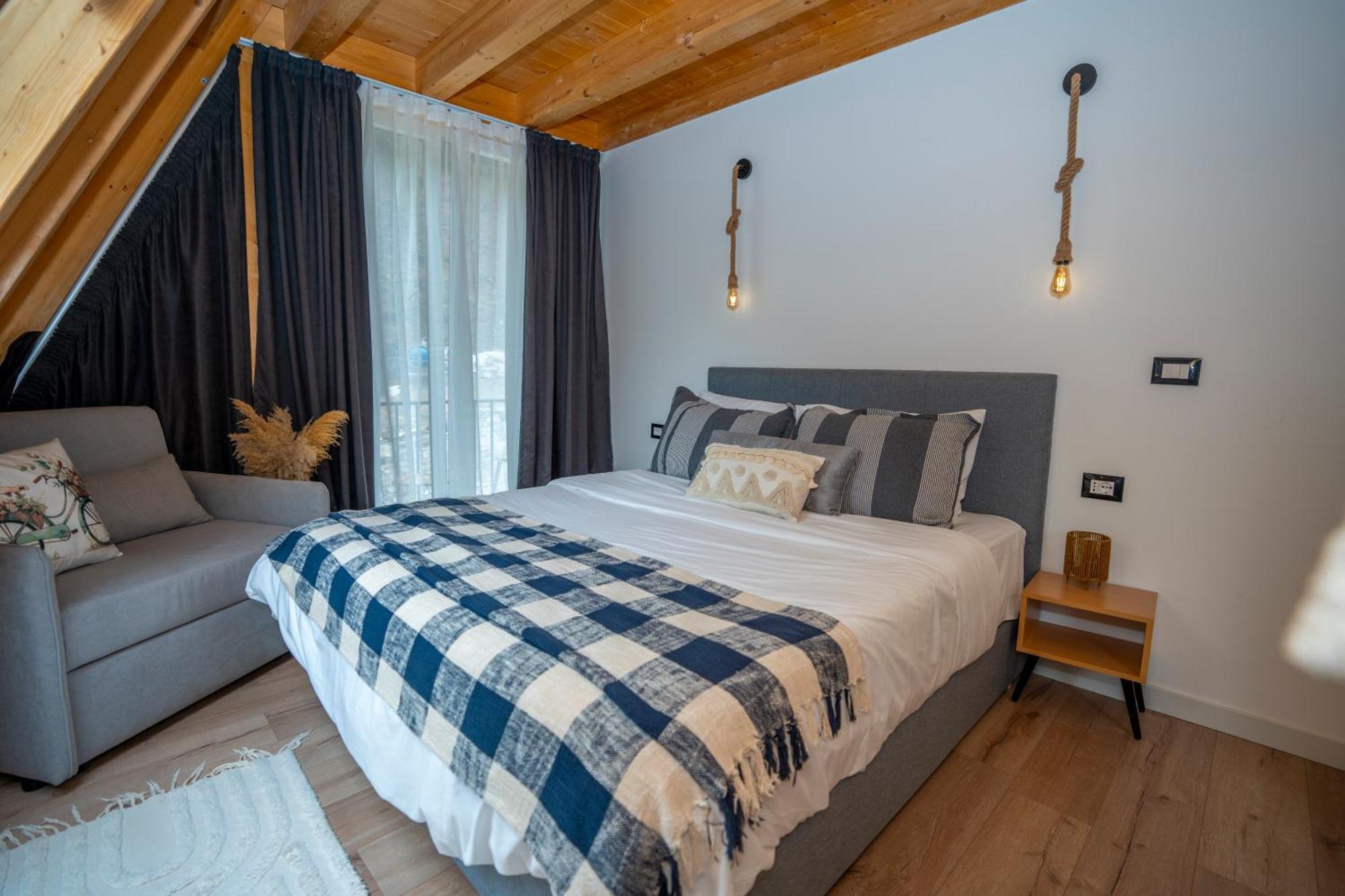 Vidis Chalet Boutique Hotel 泰斯 外观 照片