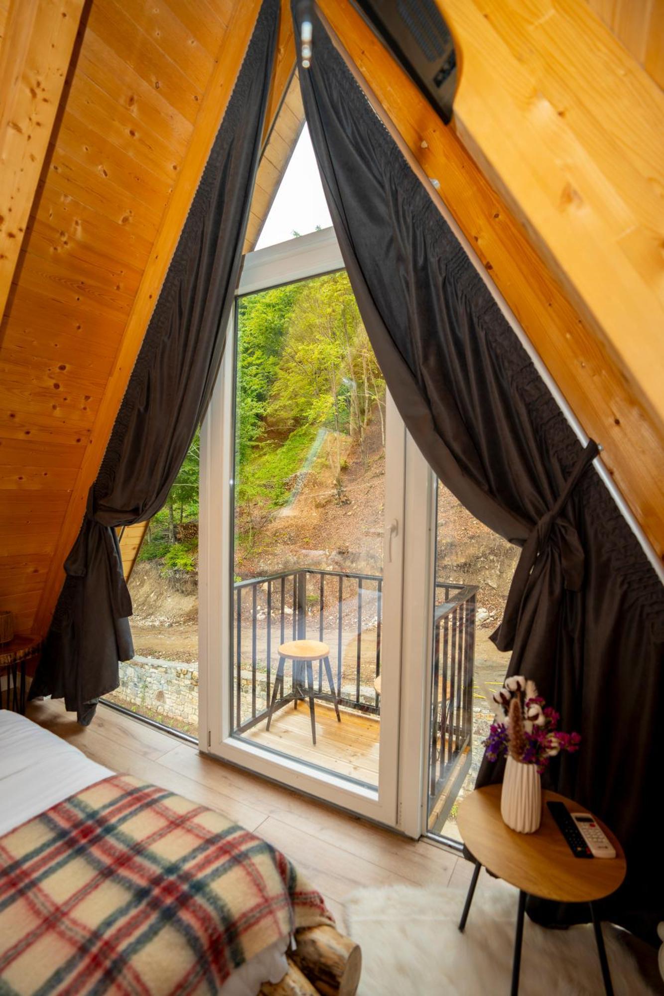 Vidis Chalet Boutique Hotel 泰斯 外观 照片
