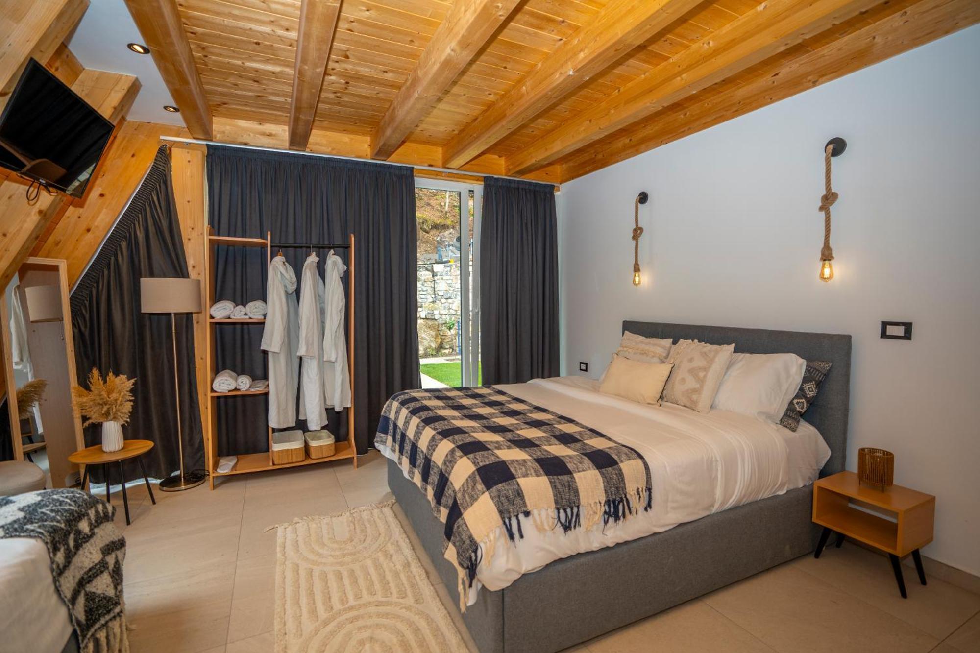 Vidis Chalet Boutique Hotel 泰斯 外观 照片