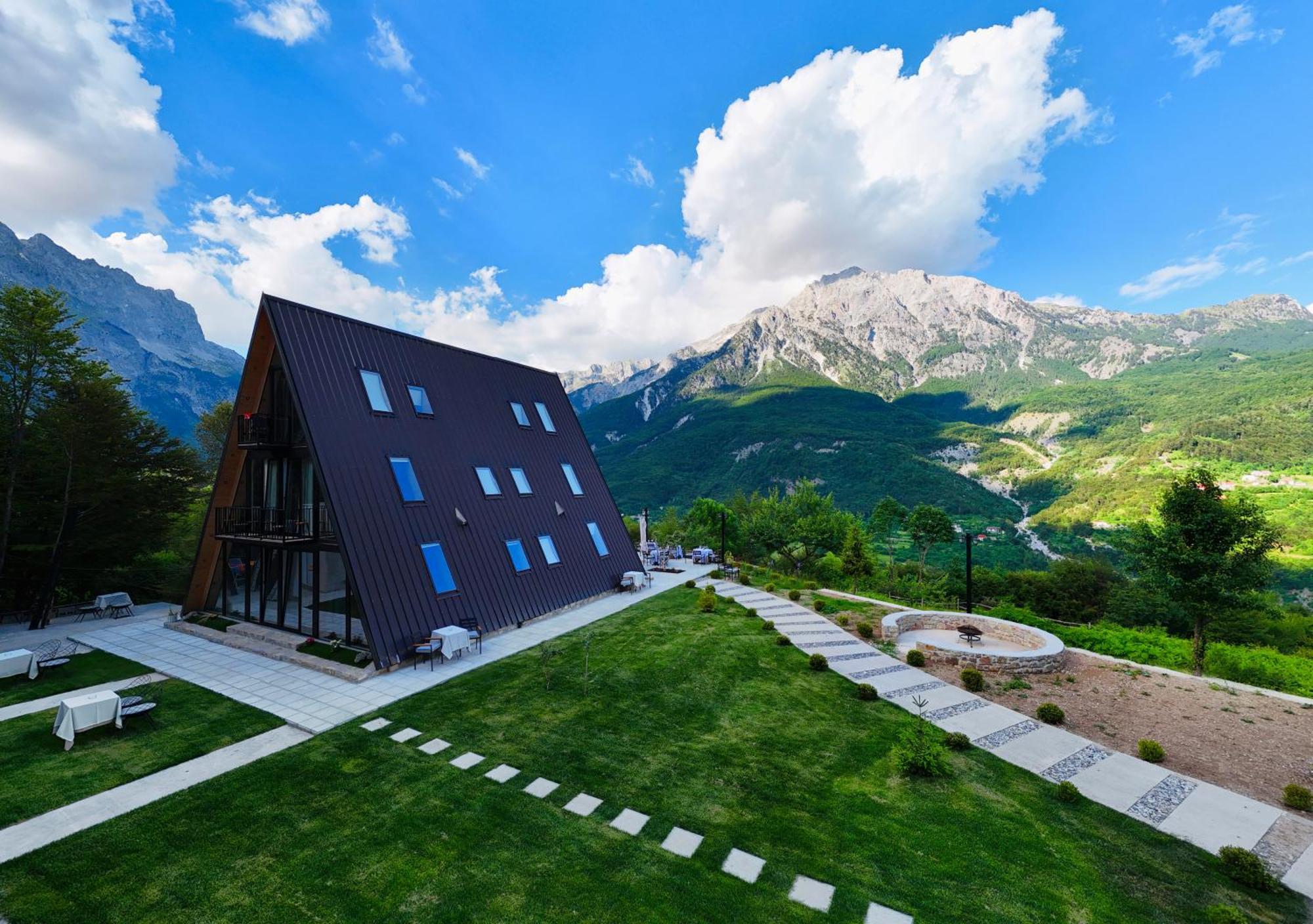 Vidis Chalet Boutique Hotel 泰斯 外观 照片