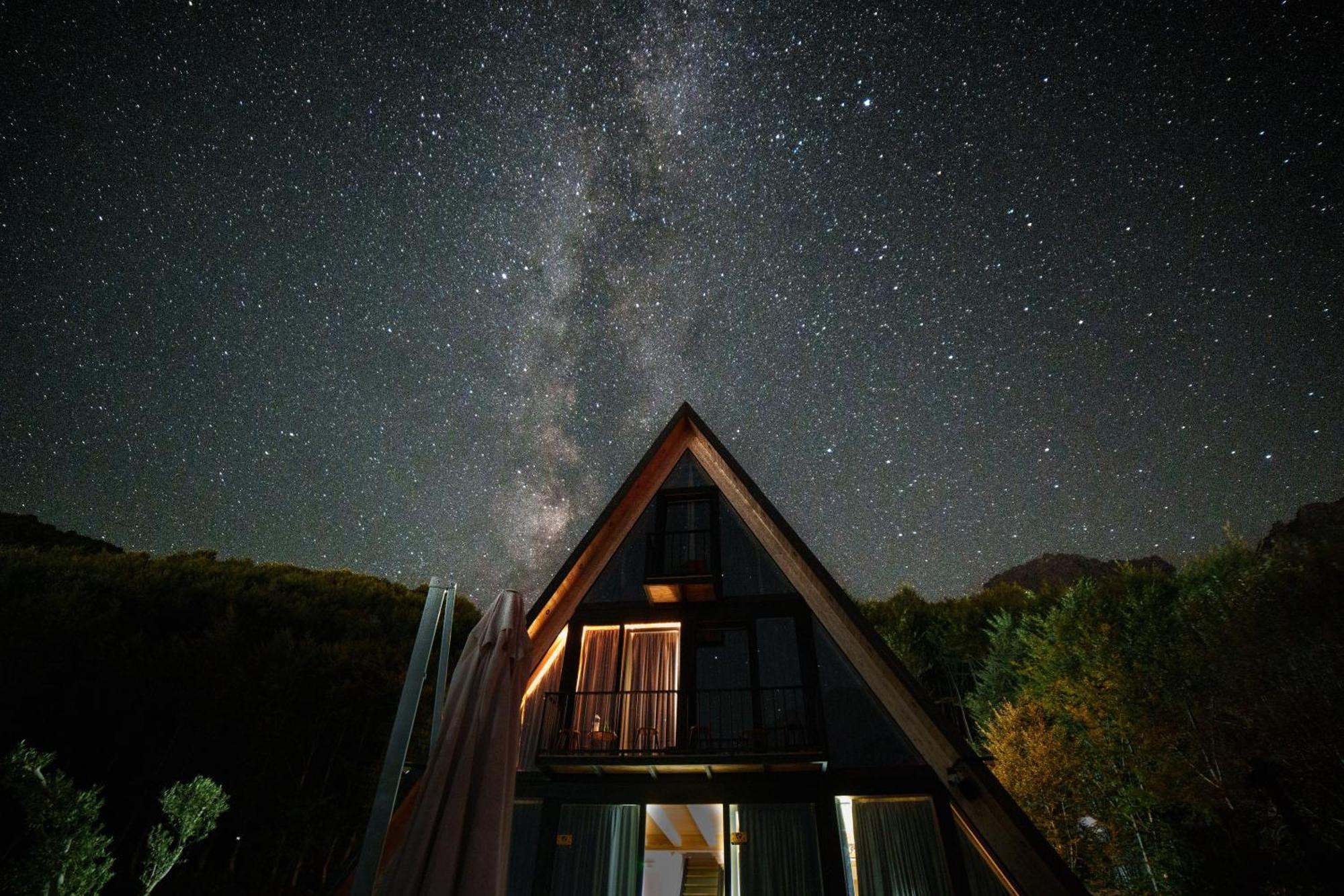 Vidis Chalet Boutique Hotel 泰斯 外观 照片