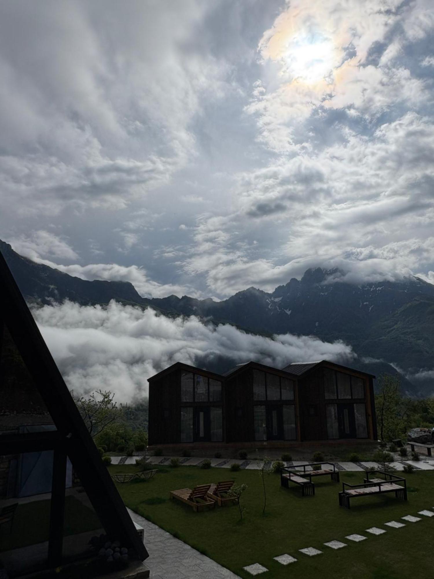 Vidis Chalet Boutique Hotel 泰斯 外观 照片